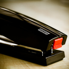 Stapler B4